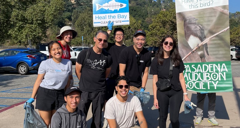 Pasadena Audubon Society Volunteers Cleaned Up Arroyo Seco As Part of Coastal Cleanup Day